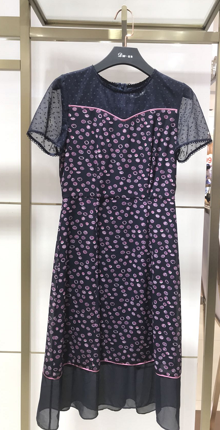 迪如短袖中长款连衣裙_m/其他_迪如