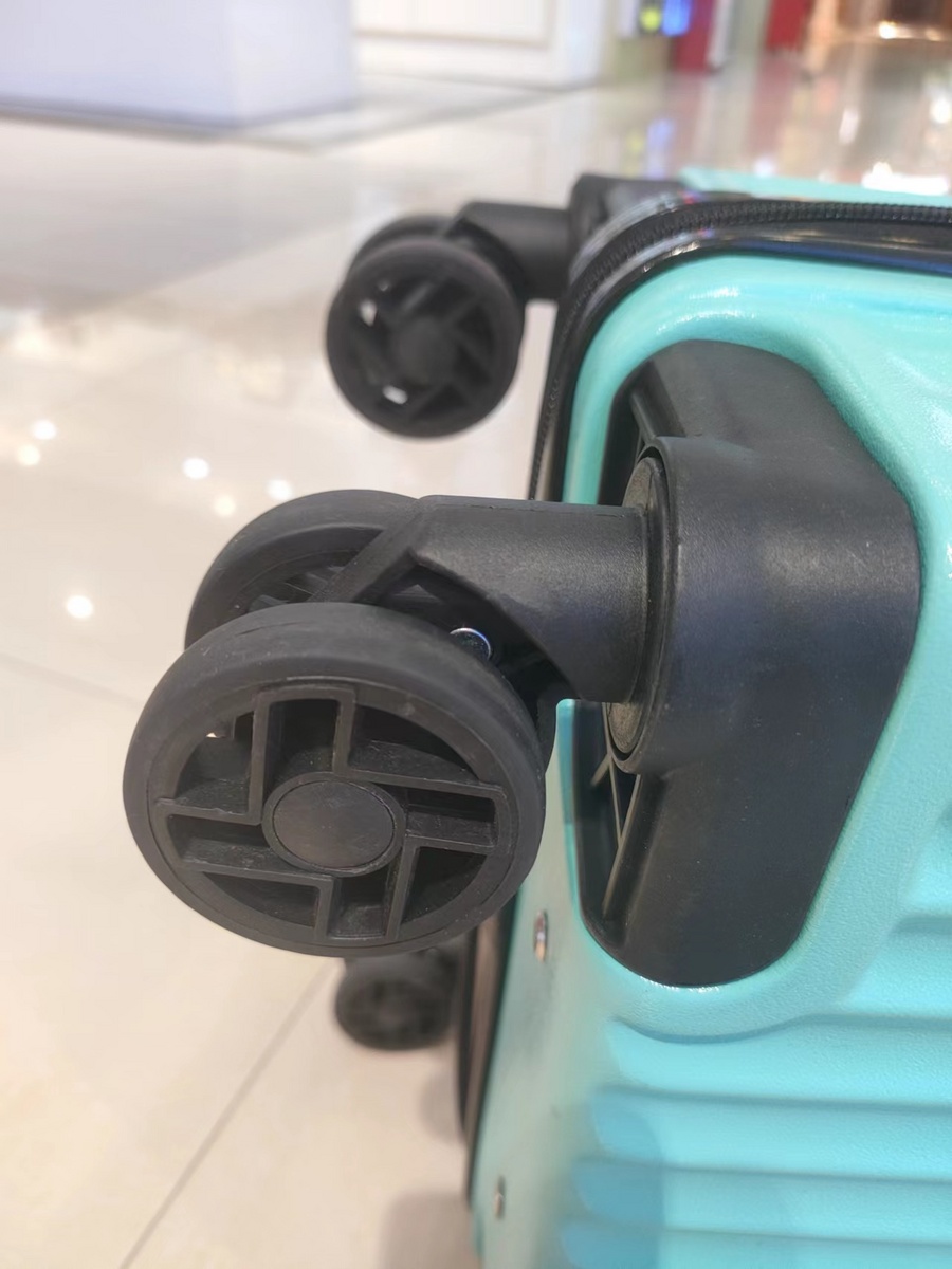 leonardo 绿色拉杆箱_20寸/其他_leonardo